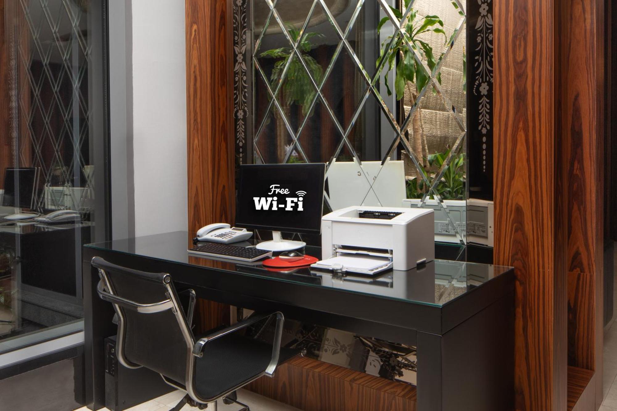 Ramada Plaza By Wyndham Atakoy Hotel